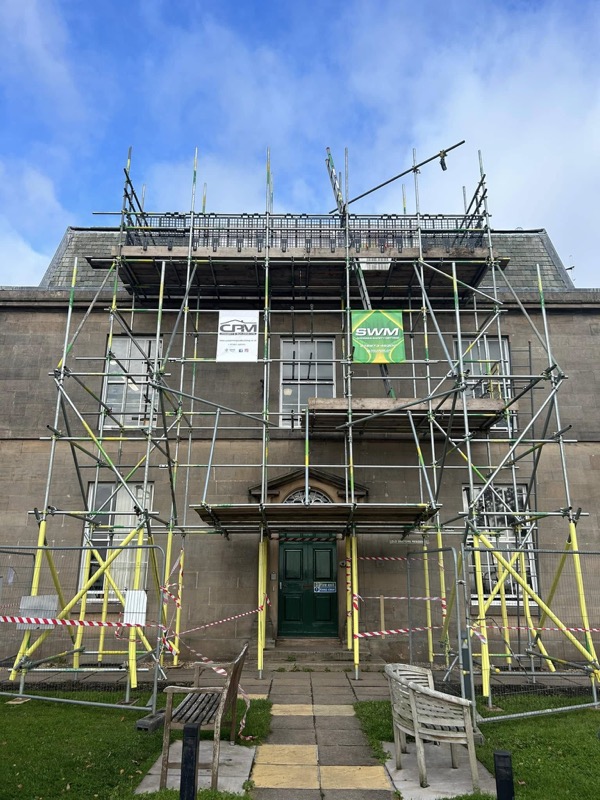 Heritage building scaffolding